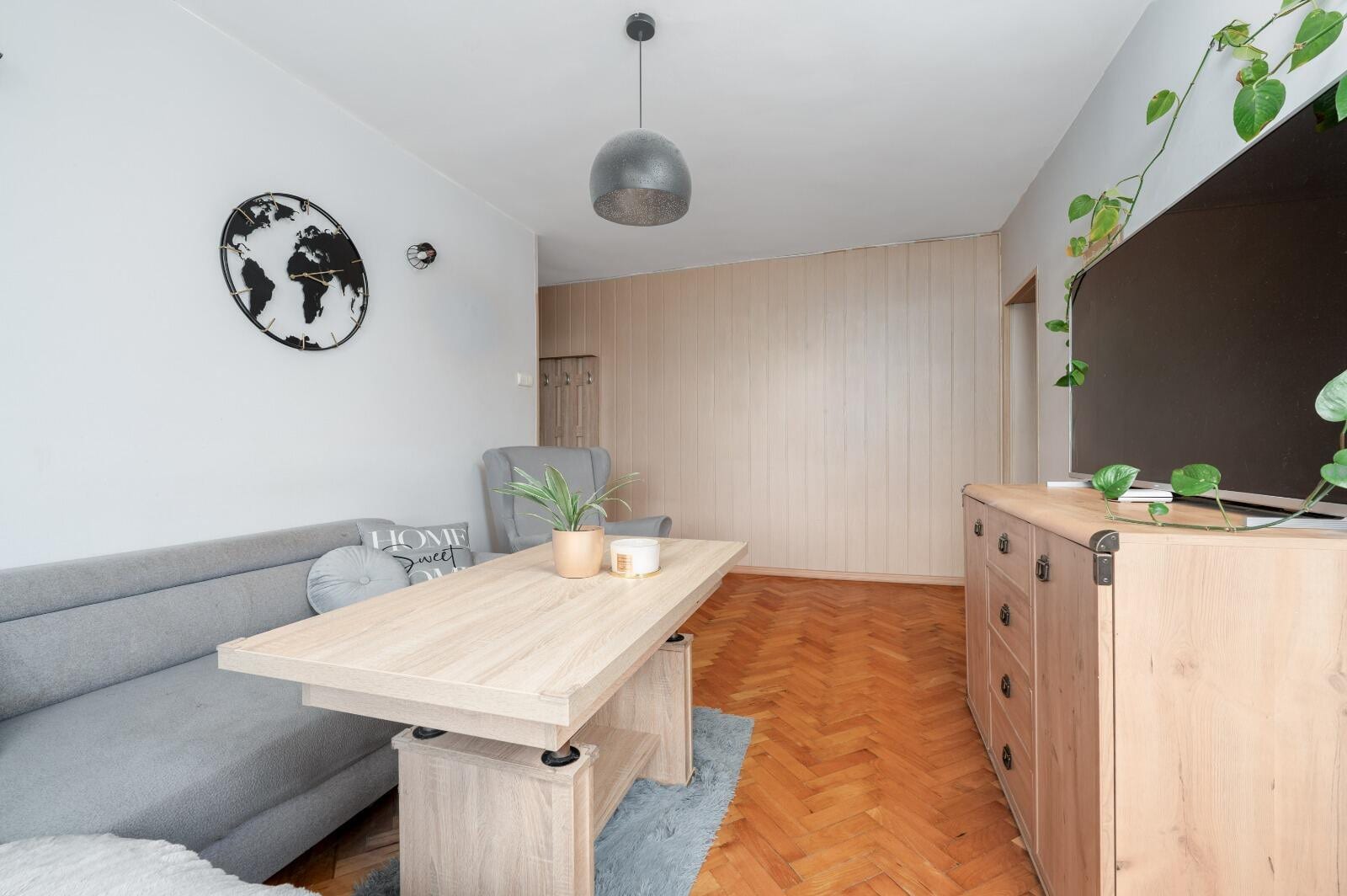 Sprzedam mieszkanie ul. Szymanowskiego 3 pokoje oraz balkon
